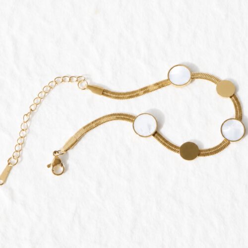 The Riviera Pearl Station Bracelet