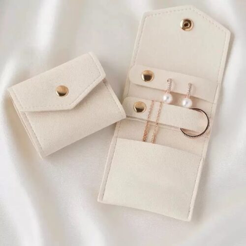 The Envelope Jewelry Folio